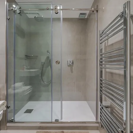 City Chic 3 Bedroom 2 Bathroom Luxury Living 7Hs London Exterior photo